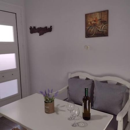 Snowbird-Late Check-Out Apartment Ierapetra  Ngoại thất bức ảnh