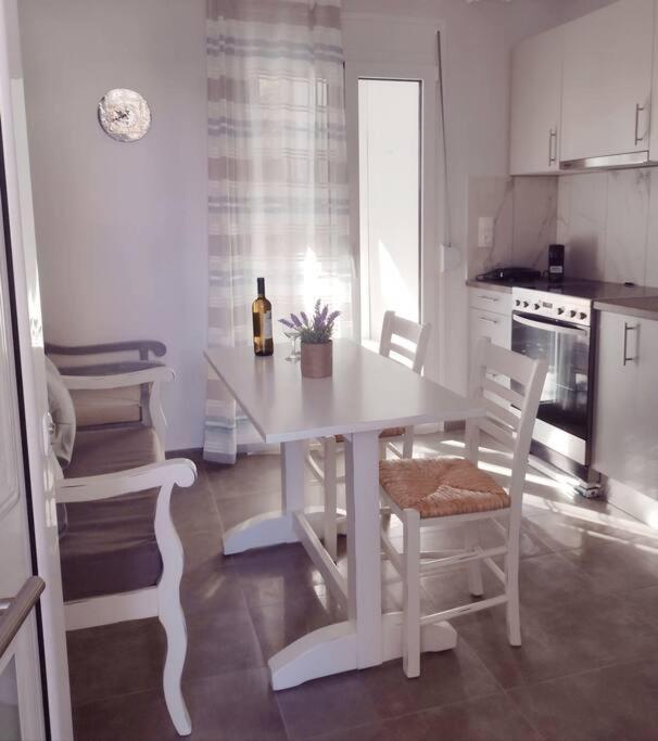 Snowbird-Late Check-Out Apartment Ierapetra  Ngoại thất bức ảnh