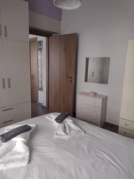 Snowbird-Late Check-Out Apartment Ierapetra  Ngoại thất bức ảnh